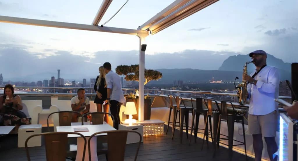 planta 20 rooftop bar