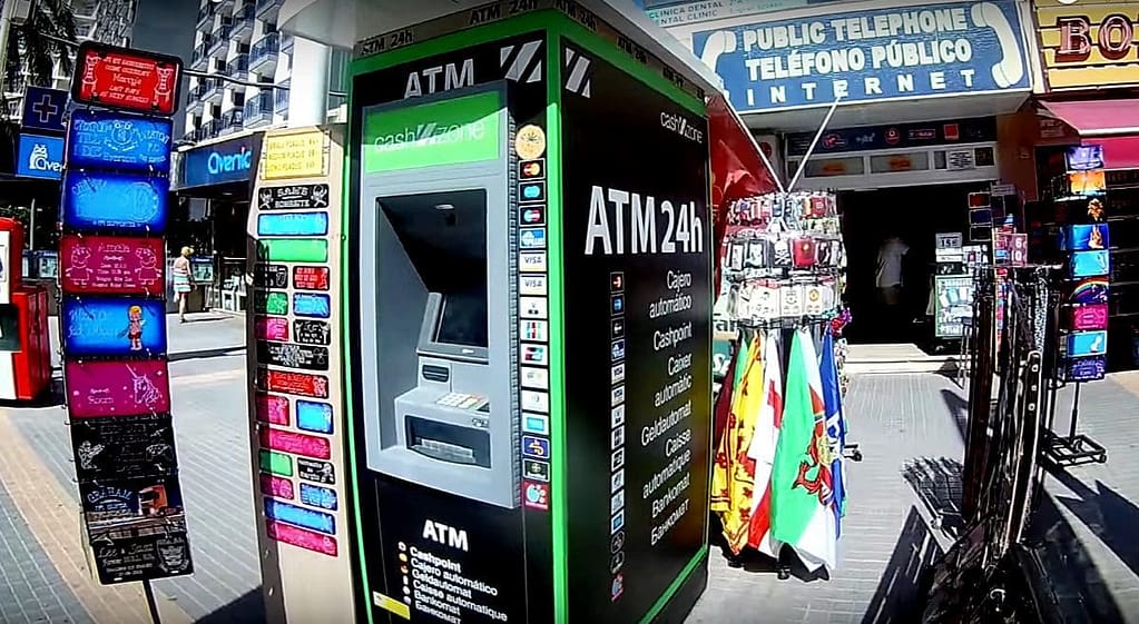free standing cash machines benidorm