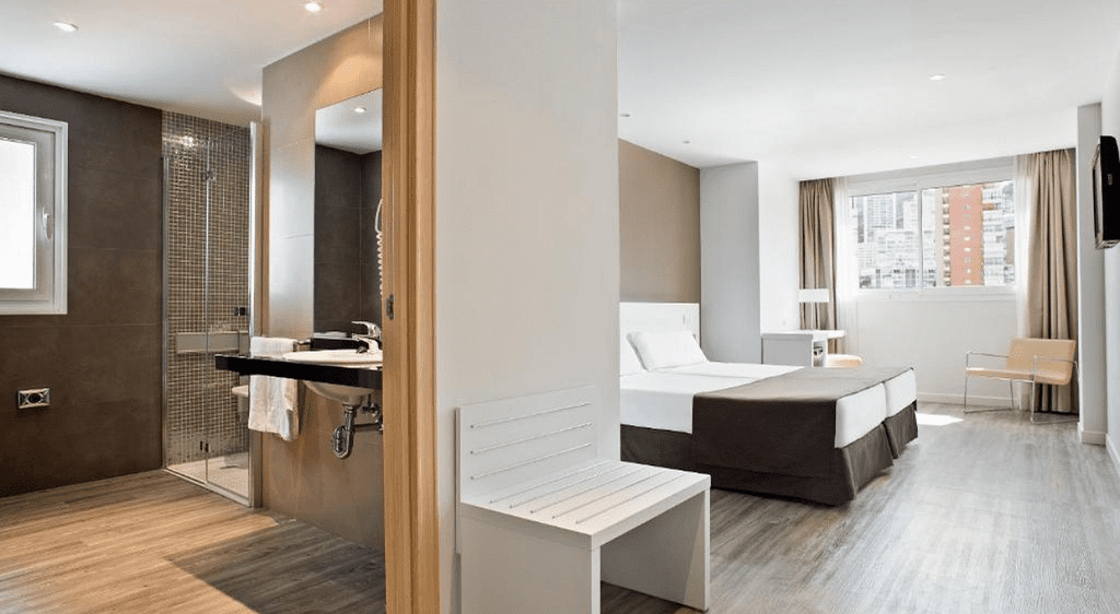 wheelchair friendly hotels