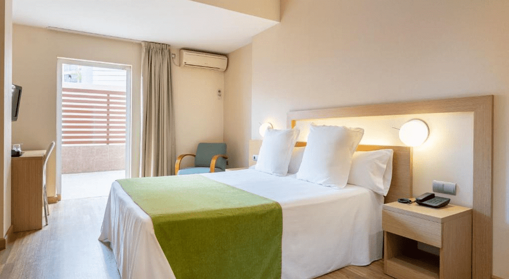 wheelchair friendly hotels