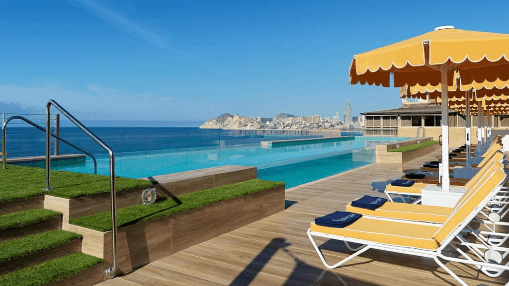 h10 porto poniente pool