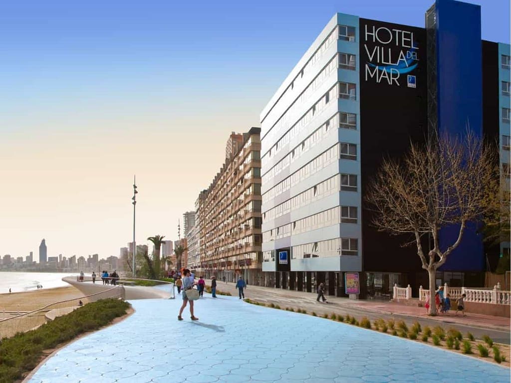 Beach front Villa del Mar