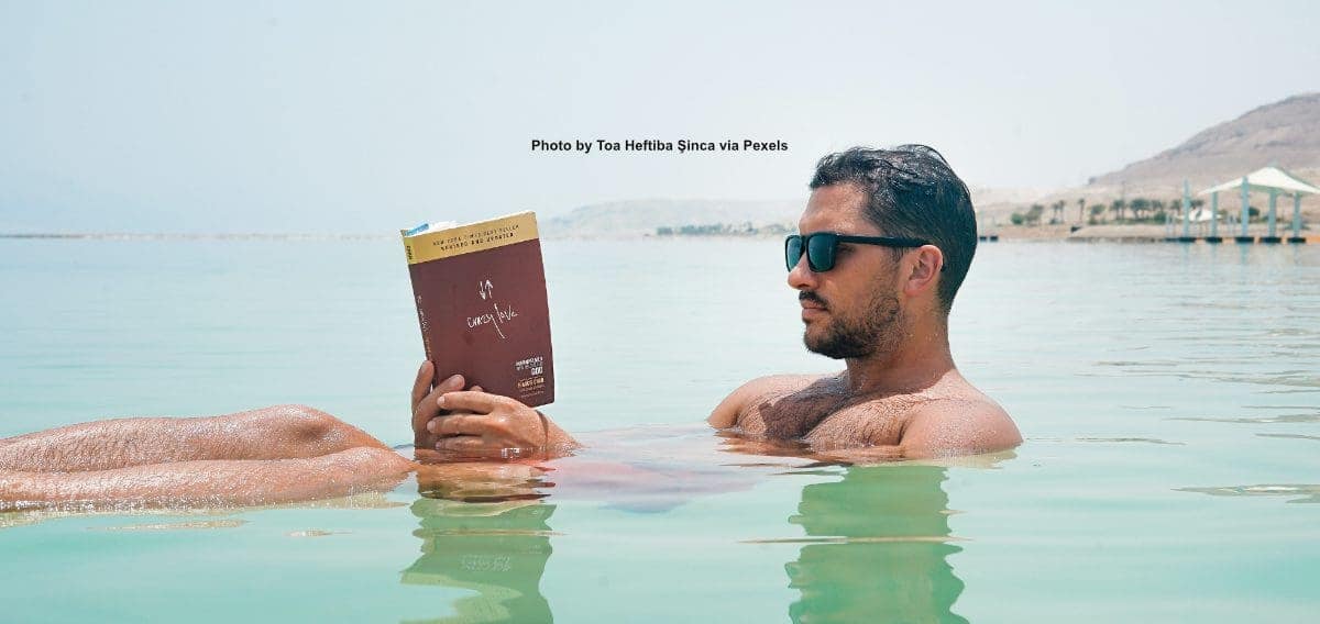 Libraries add to the pleasure of Benidorm's beaches