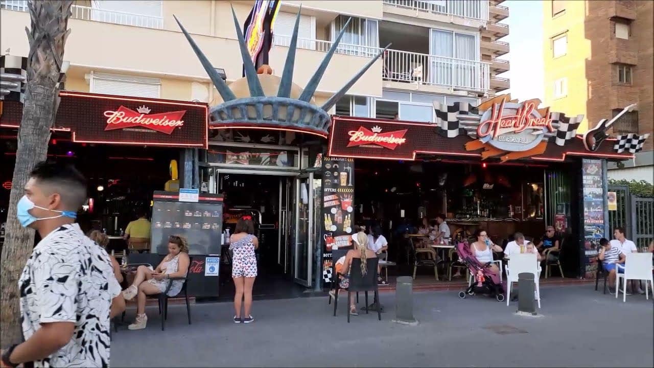 Heartbreak hotel benidorm